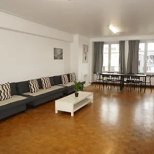 Appartement Belga 3 Bedrooms. Anvers
