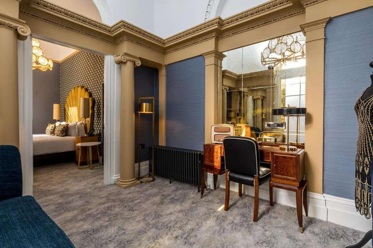 Number 31 Hotel Dublin 4*,